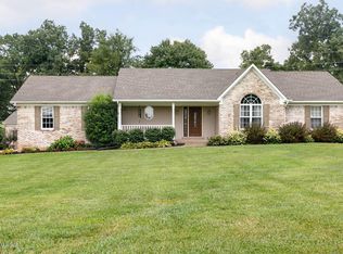 233 Brian Dr, Shepherdsville, KY 40165