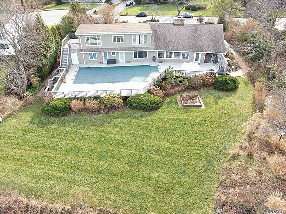 4th image of 11 Seacliff Ave