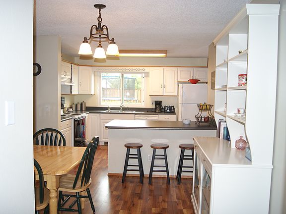 Country kitchen