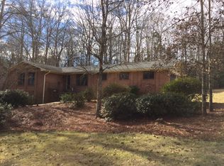 1217 Hickory Ln, Auburn, AL 36830