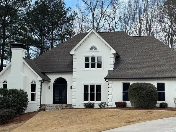 9240 Prestwick Club Dr, Johns Creek, GA 30097