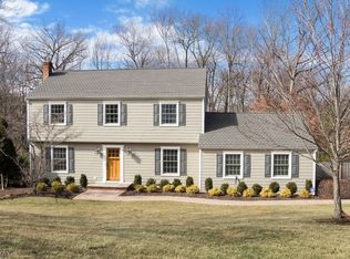 114 Glenmere Dr, Chatham, NJ 07928