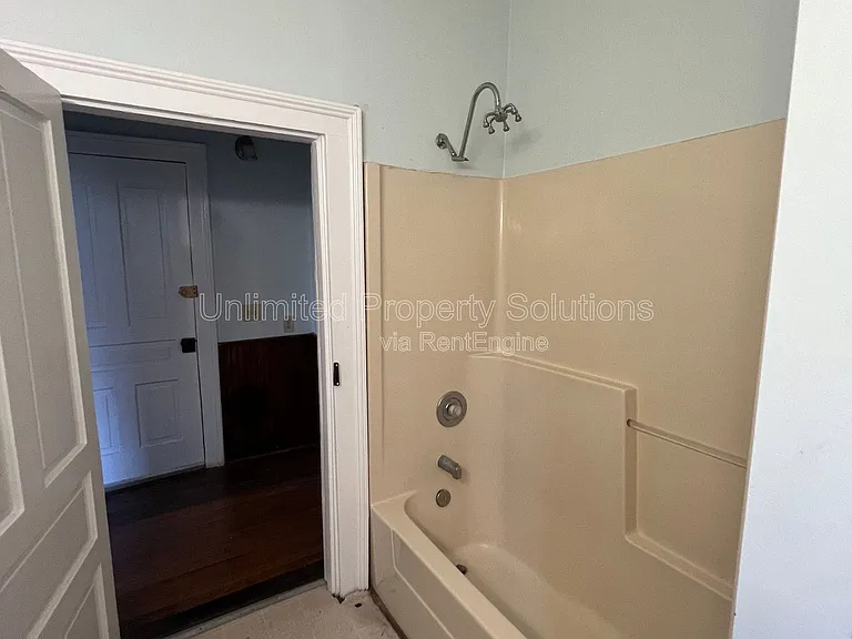 721 Chestnut St #A — Photo 9