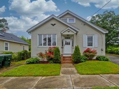 372 El Paso St, Springfield, MA, 01104