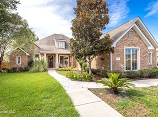6205 Savanna Dr, Ocean Springs, MS 39564
