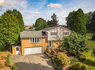 1018 Moody Ln, Imperial, PA 15126