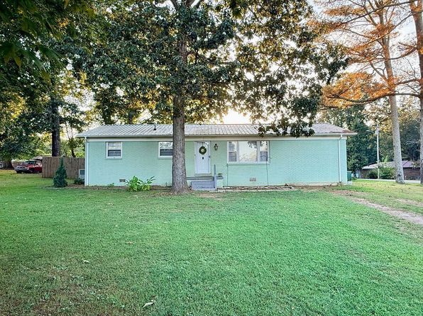 209 Poplar Ave