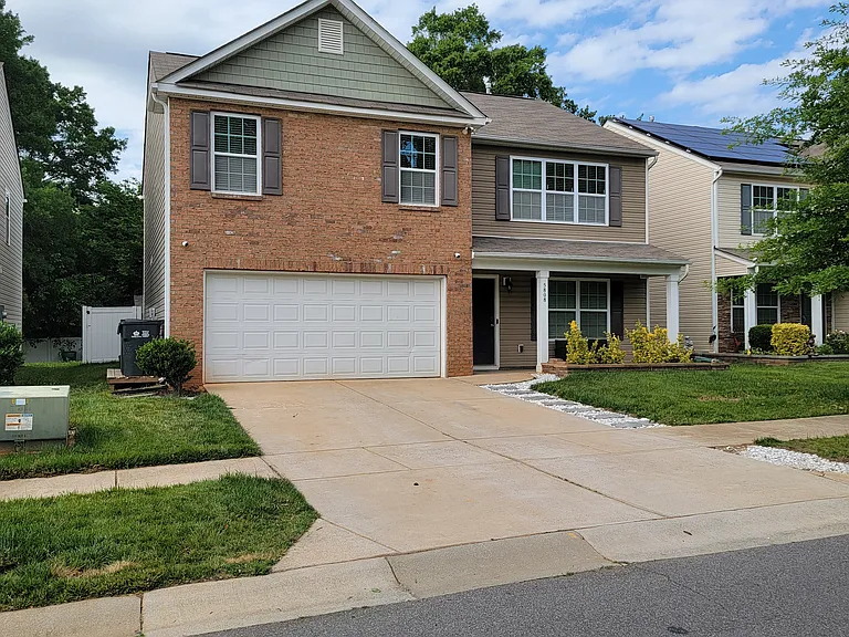 5808 Sanders Farm Ln — Photo 1