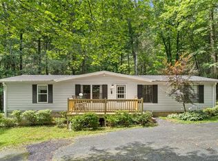 87 Middle Ridge Rd, Brevard, NC 28712