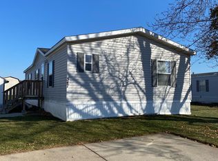 347 Jacqualyn Dr, Lapeer, MI 48446