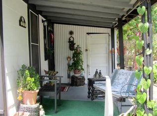 811 S Morgan St, Angleton, TX 77515