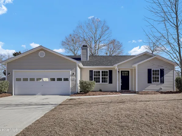 156 Wheaton Drive, Richlands, NC 28574