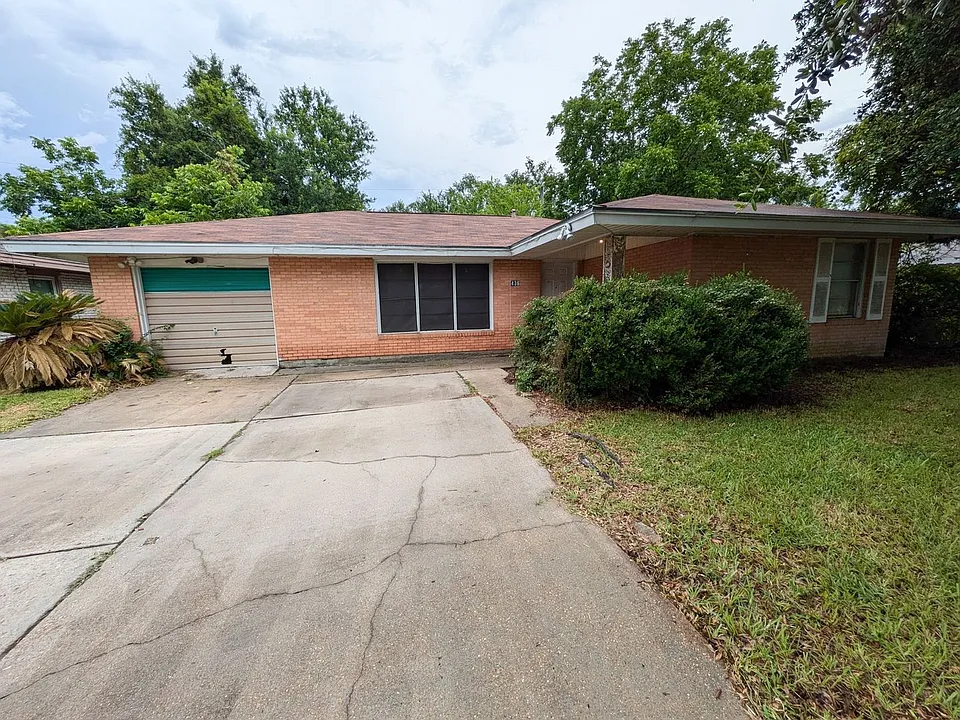 436 Gardenia Ave
