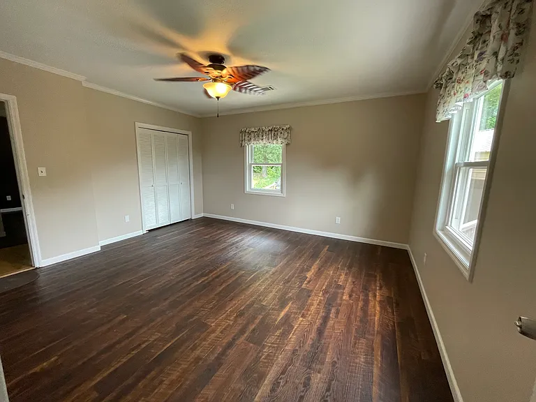 Master bedroom without furniture.