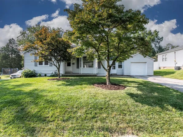 104 Henderson St, Troy, IL 62294