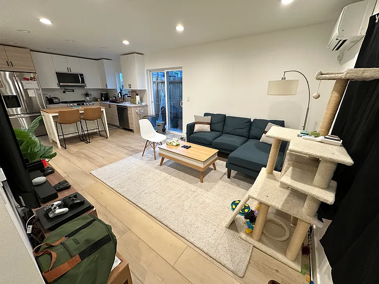 7548 Jones Ave NW — Photo 2