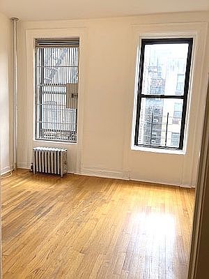 1st image of 330 E 15th St APT 14