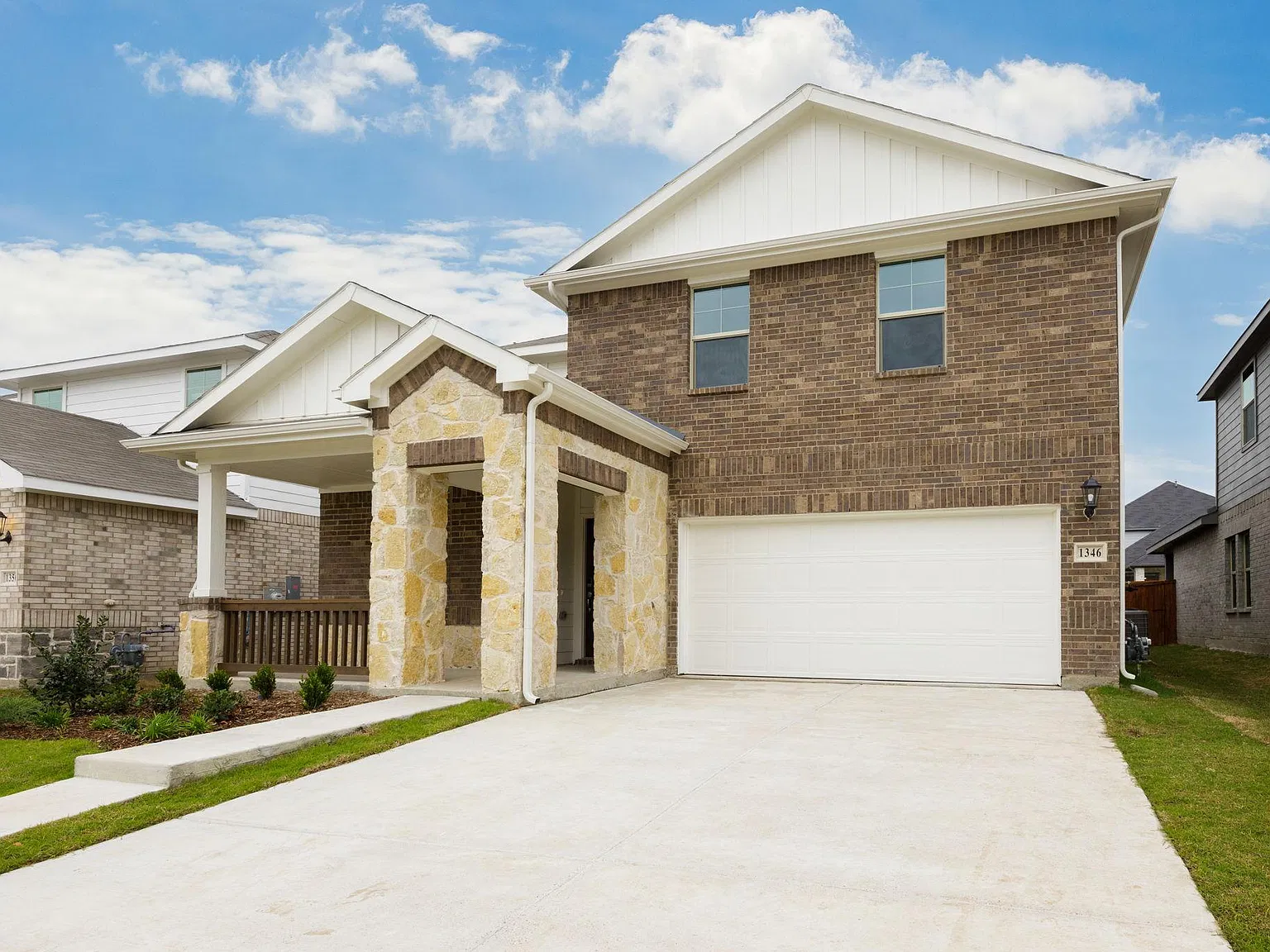 4 bed, 2651 sqft, $2,395 — Photo 2