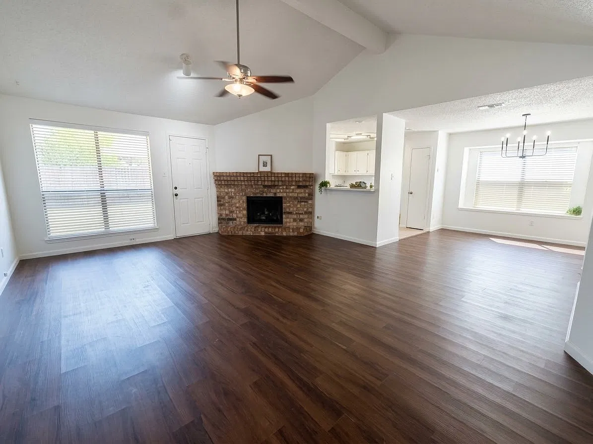3 bed, 1475 sqft, $2,500 — Photo 2