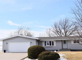 427 A Ave, Atkins, IA 52206