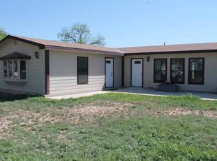 103 Sawyer St, Junction, TX 76849