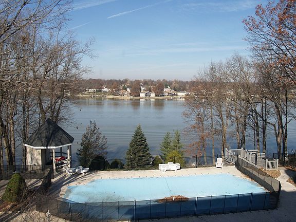 Lake View with Huge Pool