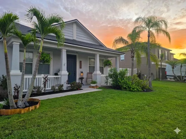 5915 NW Brianna Court, Port St Lucie, FL 34986