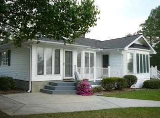 312 Dogwood Dr, Eutawville, SC 29048