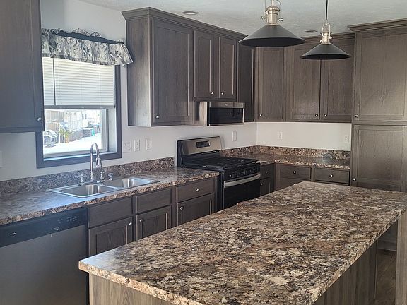 4th image of 2844 James Ct #118