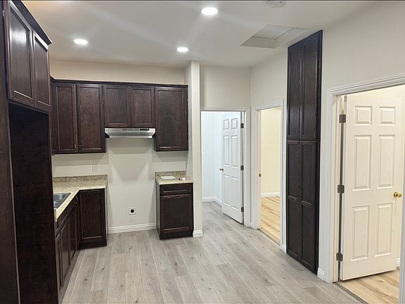2nd image of 14910 Bayou Ave