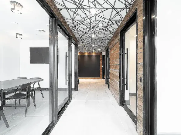 1270 New York Avenue image 9 of 21