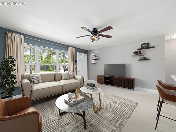 4th image of 1260 NE 42 Court