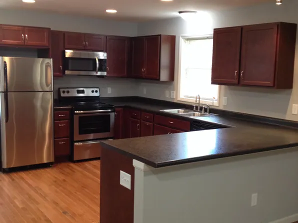 2717 E 32nd St Unit 3, Minneapolis, MN 55406