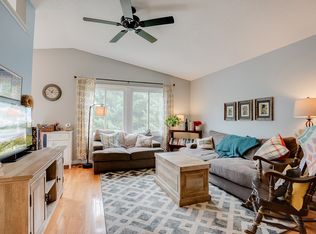 5824 Ridge Creek Rd, Shoreview, MN 55126