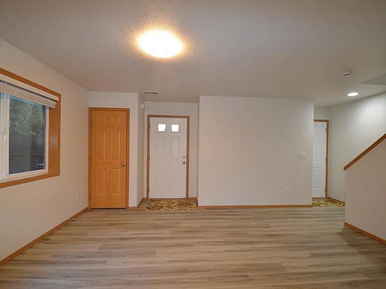 222 41st Ct #2 — Photo 3