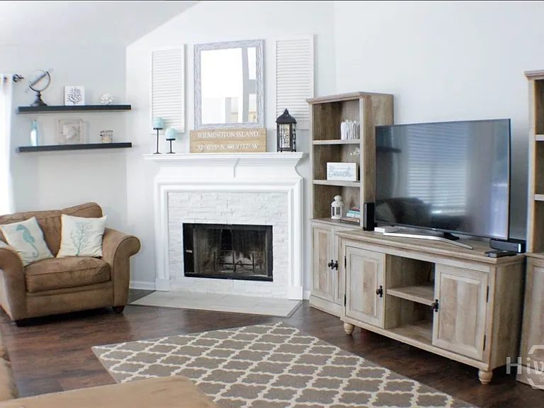 Teakwood Dr — Photo 13