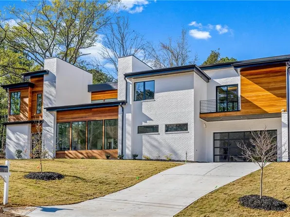 1192 Bernadette Ln NE, Atlanta, GA 30329