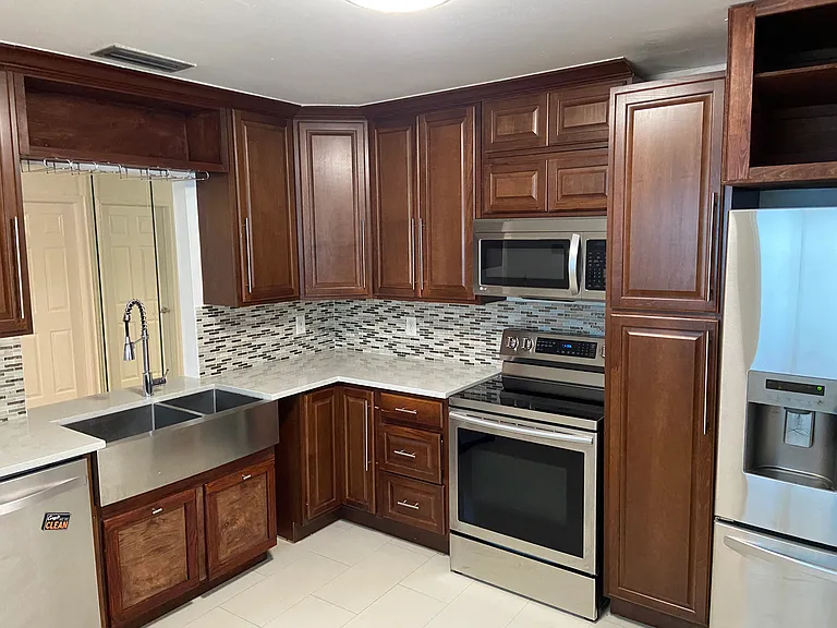 7022 Edgemere Ter — Photo 29