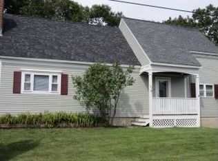 40 Shirley Ter, Hampton, NH 03842