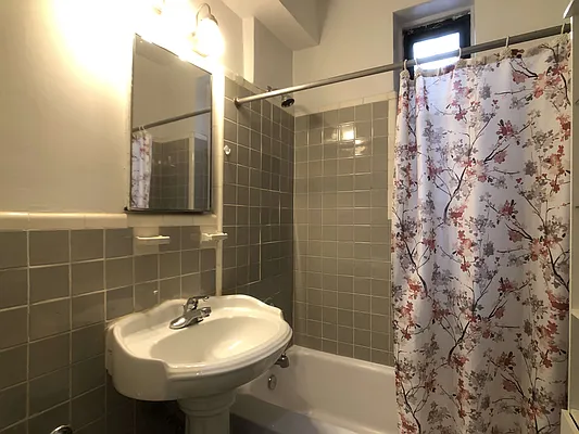 Rented by Compass | media 8