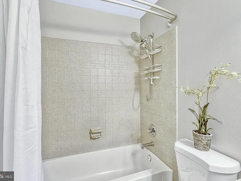 12163 Presidio Way — Photo 17
