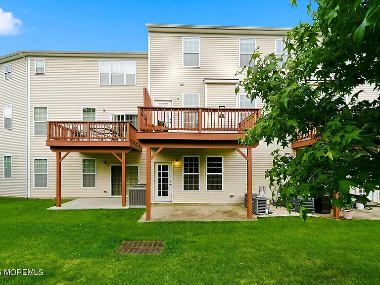 26 Daly Ct #1548 — Photo 25