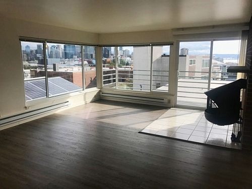 Living Room & Fireplace