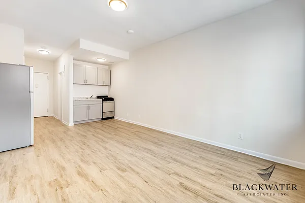 Rented by Blackwater Associates Inc. | media 3