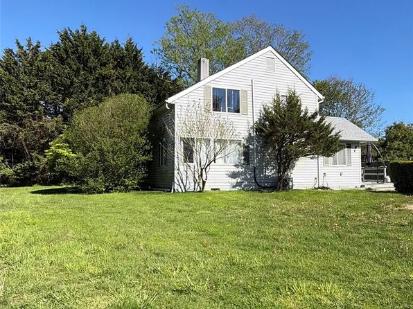 248 County Rd 39, Southampton, NY 11968