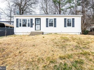 5514 Duchaine Dr, Lanham, MD 20706