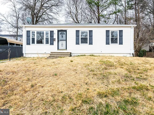 5514 Duchaine Dr, Lanham, MD 20706