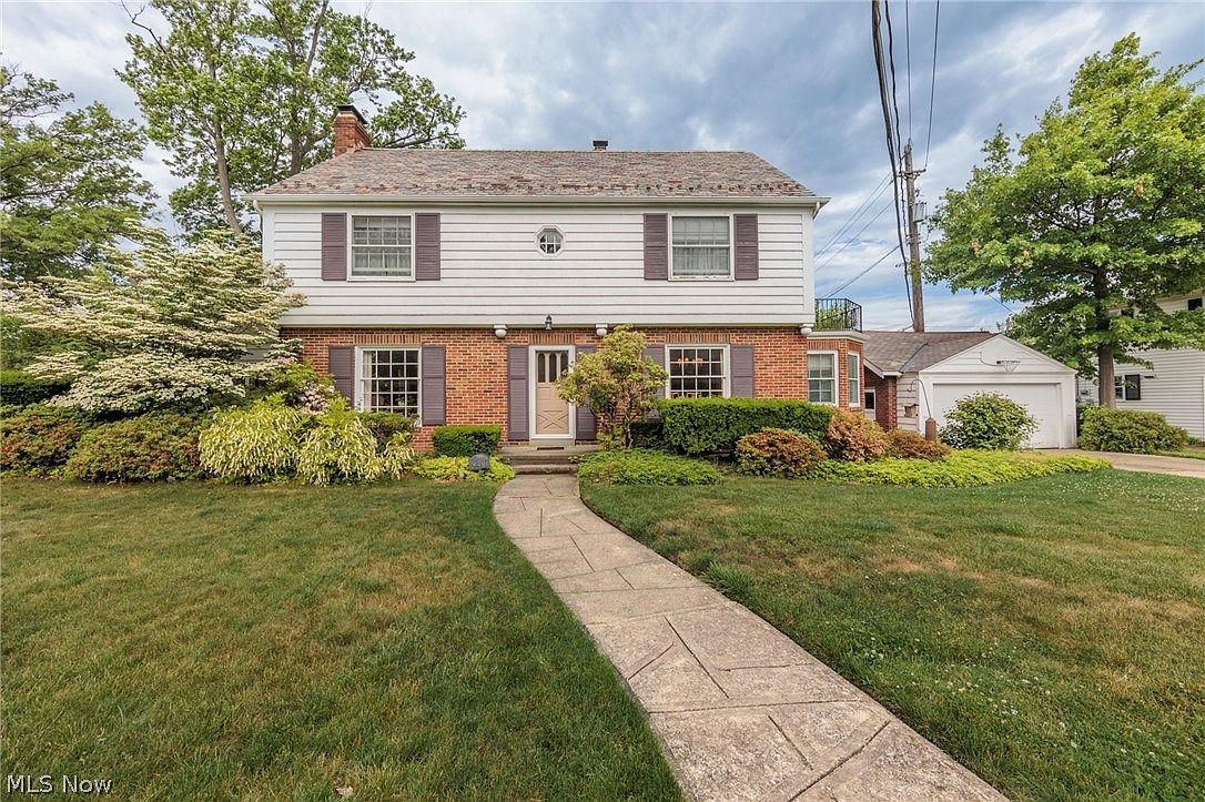 19407 Frazier Dr, Rocky River, OH 44116 | Zillow