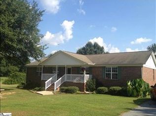 106 Ray Rd, Piedmont, SC 29673