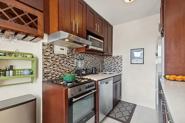 Sold by Corcoran | media 9